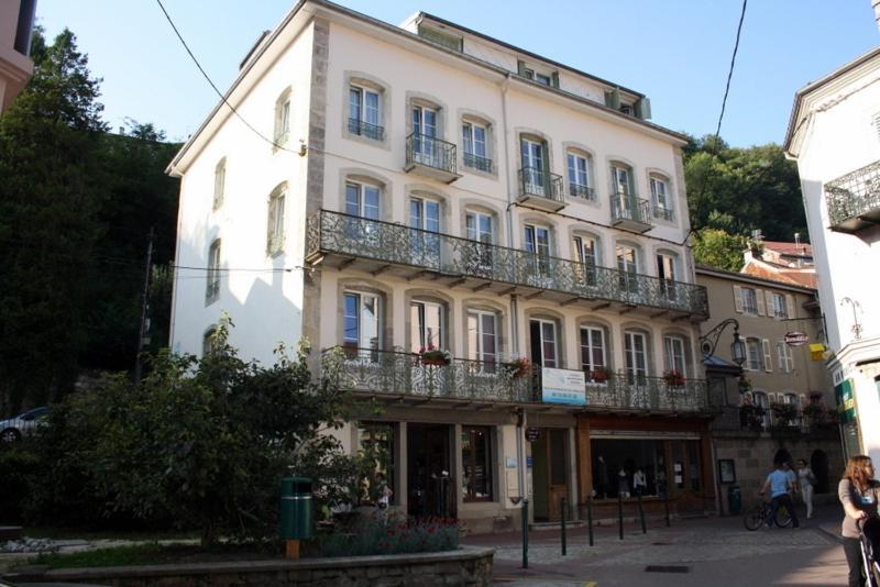 Residence Maison Blanche Plombieres-les-Bains Exterior photo